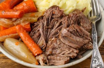 Dutch Oven Pot Roast – Barefeet wi...