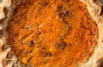 VIDALIA ONION PIE – The Southern G...